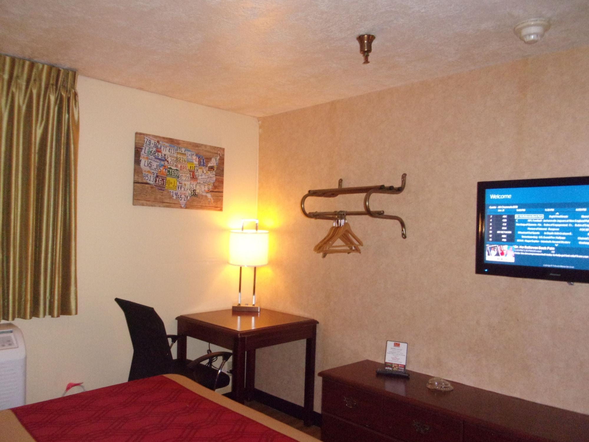 Econo Lodge Кент Екстериор снимка