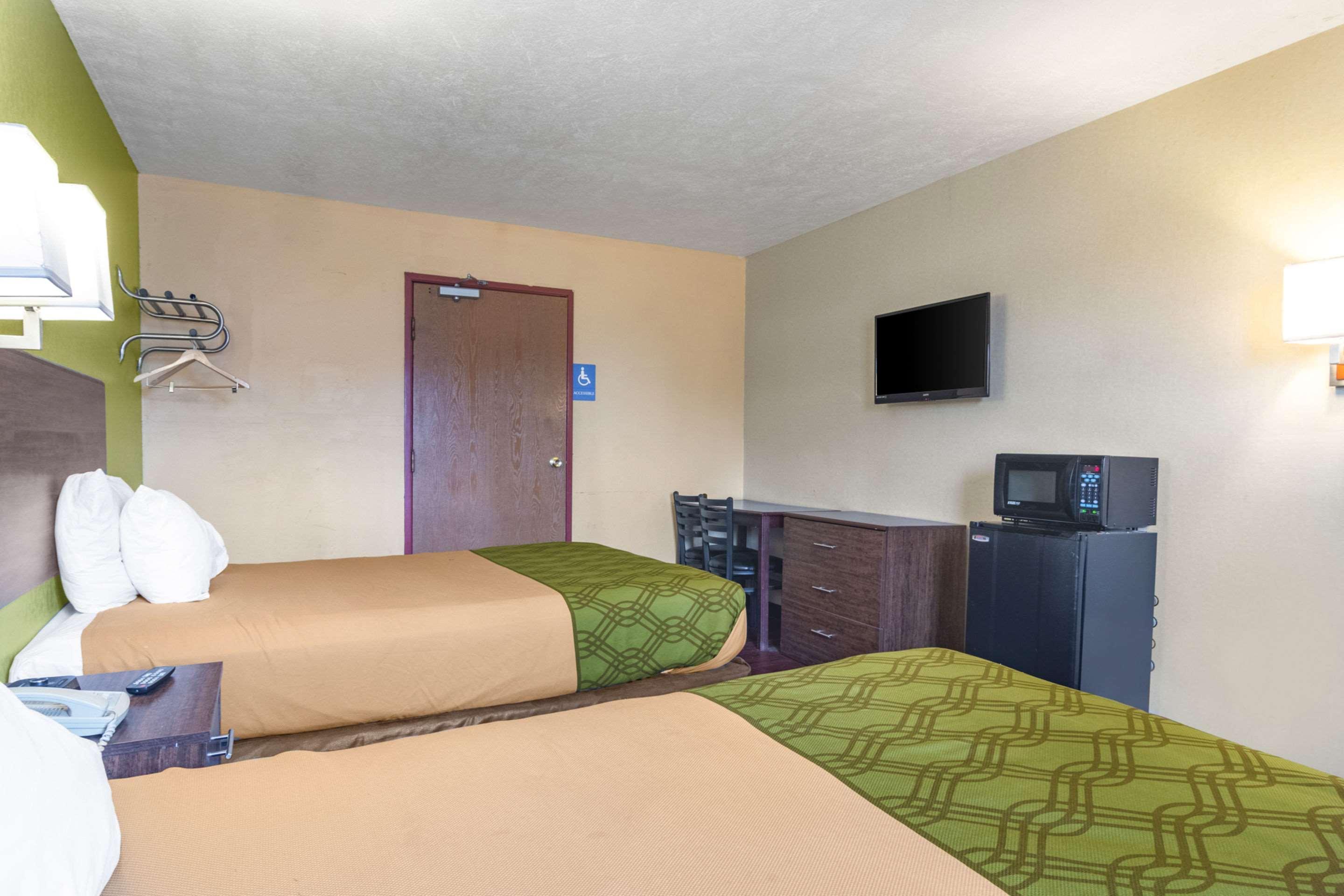 Econo Lodge Кент Екстериор снимка