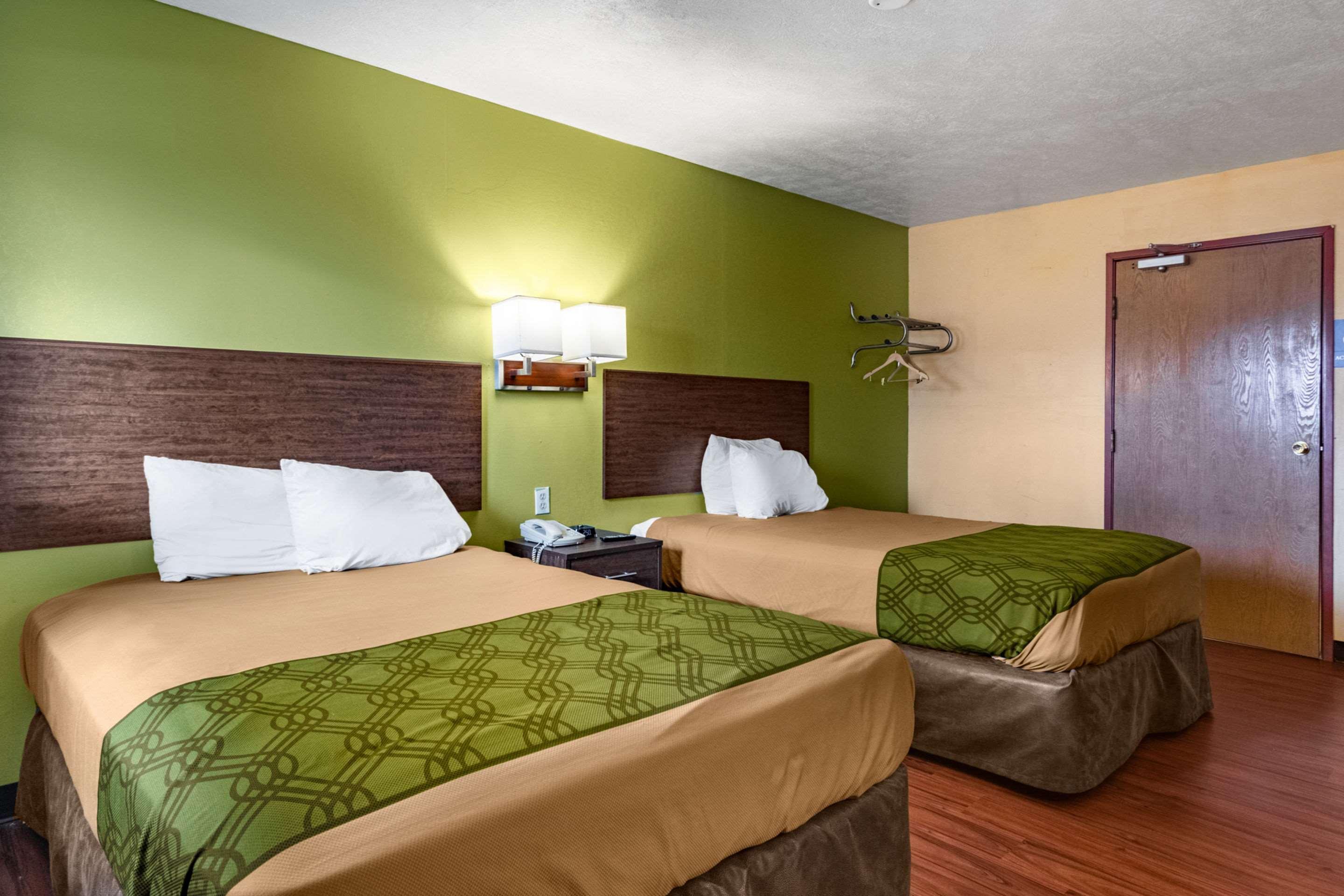 Econo Lodge Кент Екстериор снимка