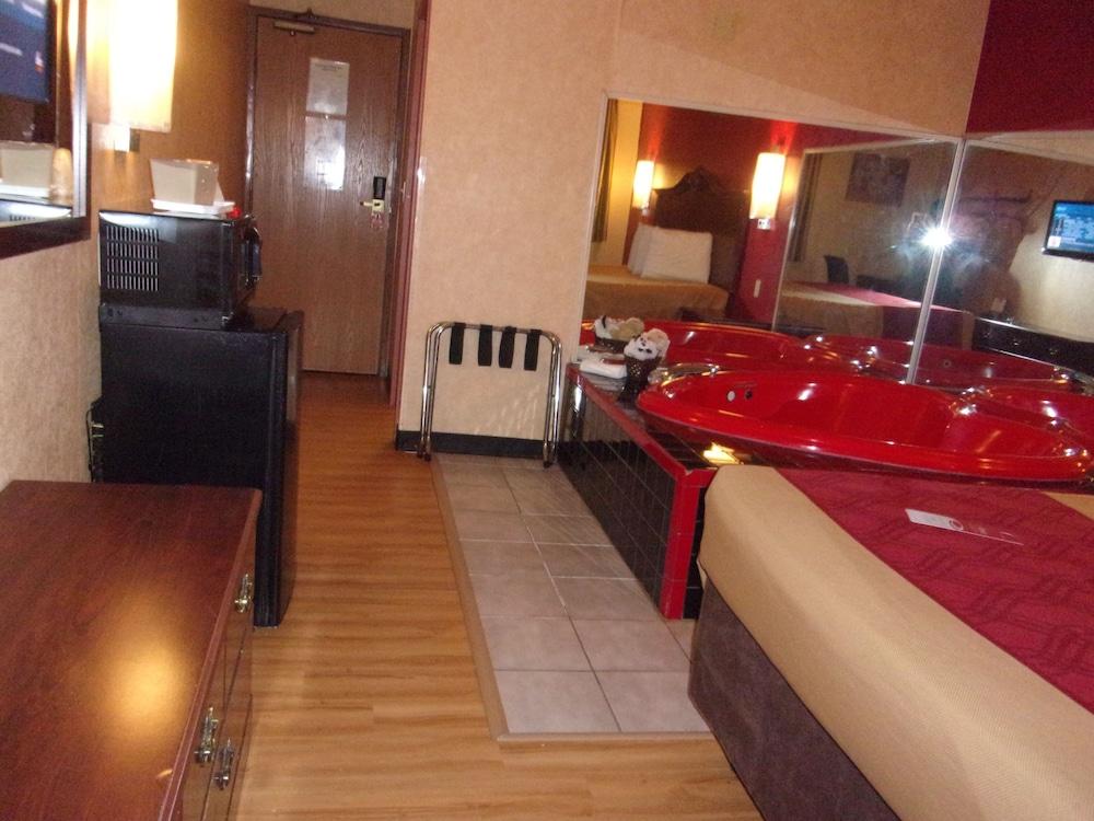 Econo Lodge Кент Екстериор снимка