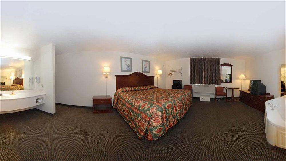 Econo Lodge Кент Екстериор снимка