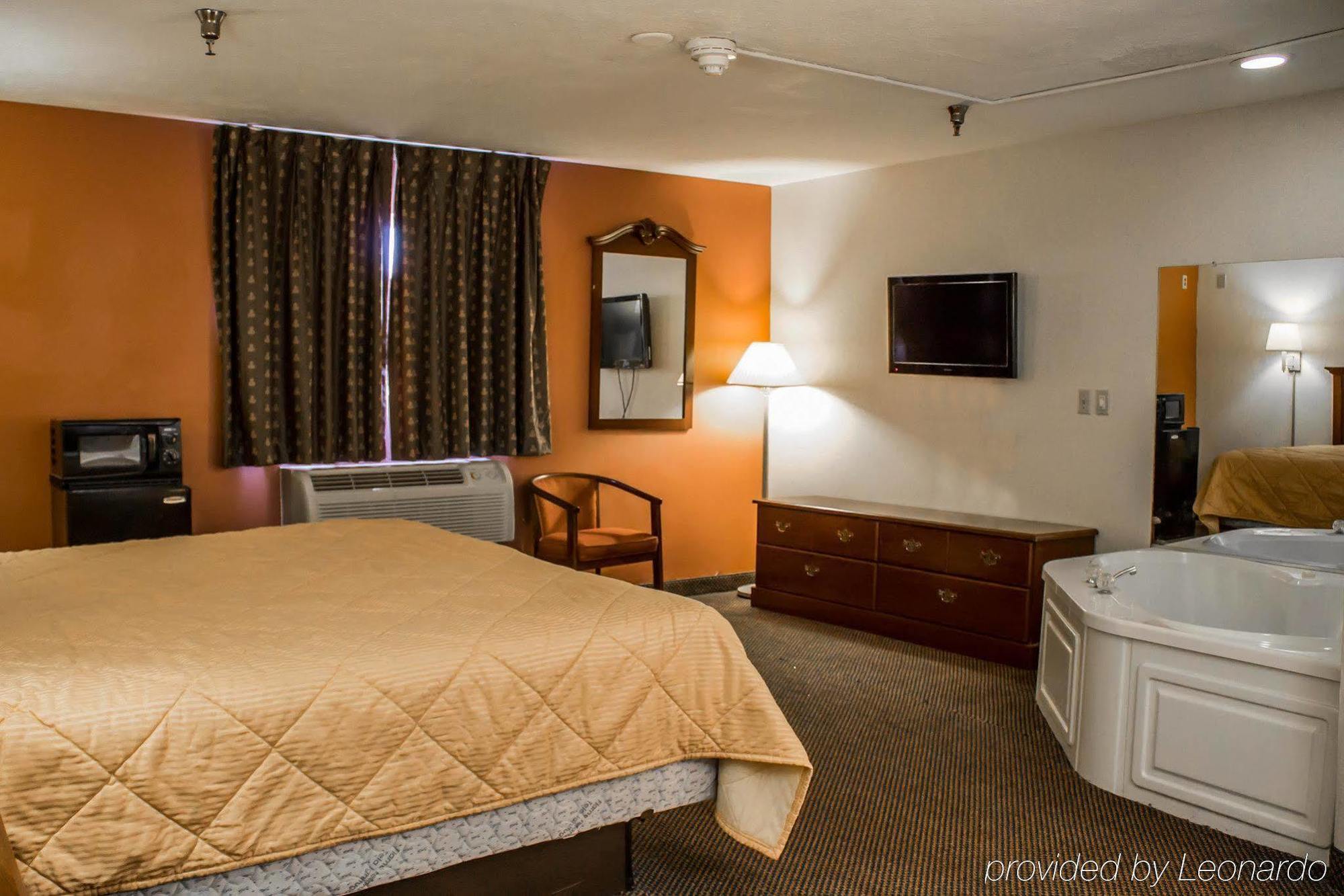 Econo Lodge Кент Екстериор снимка