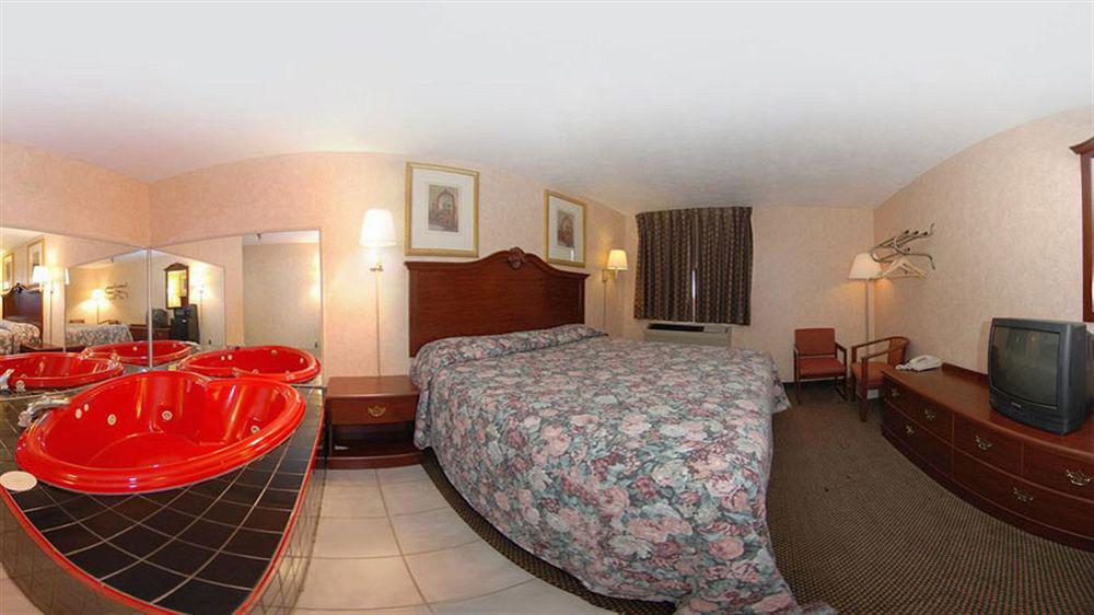 Econo Lodge Кент Екстериор снимка